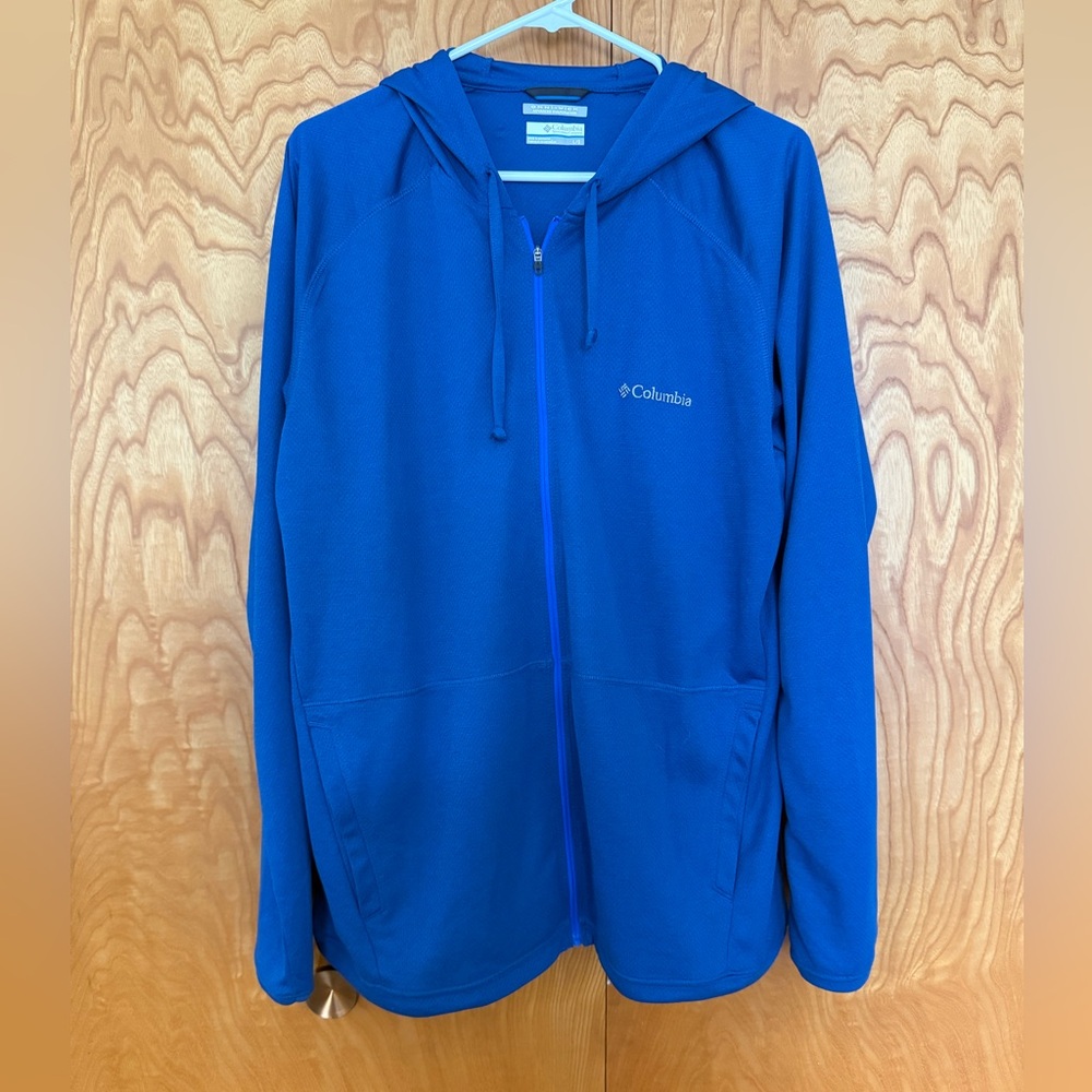 Columbia Omni-Wick Blue Light-Weight Jacket
